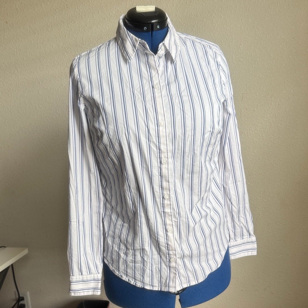 Nine West White and Blue Striped Casual Shirt